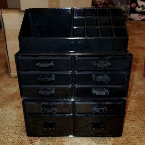 Black Makeup Organizer